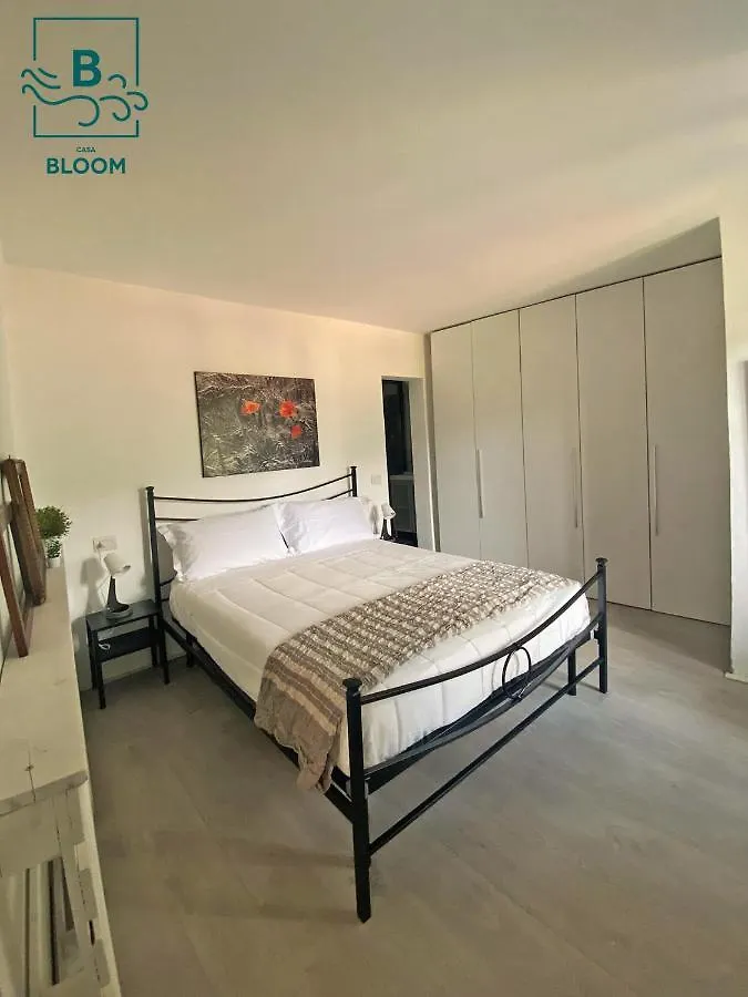 Casa Bloom Appartamento Bracca 0*,